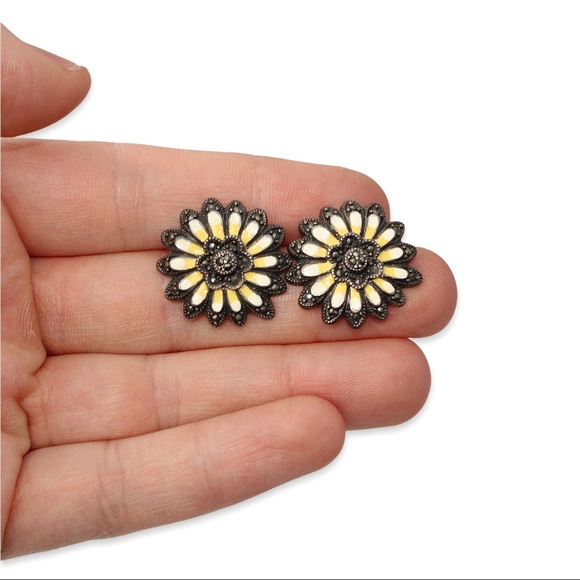 Vintage Yellow Enamel Marcasite Sterling Silver Daisy Flower Stud Earrings Large - Picture 2 of 5
